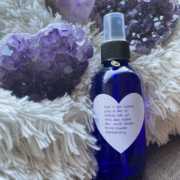 Cleansing Spray - Picture 3 of 3